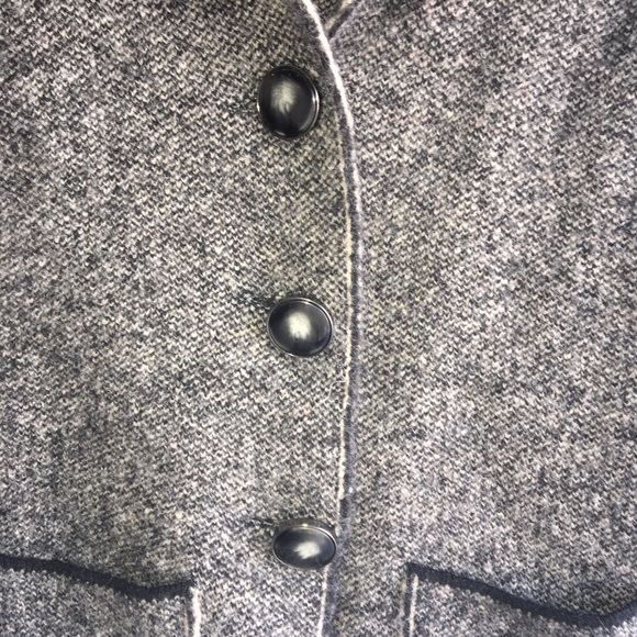 Button down jacket - Picture 4 of 4